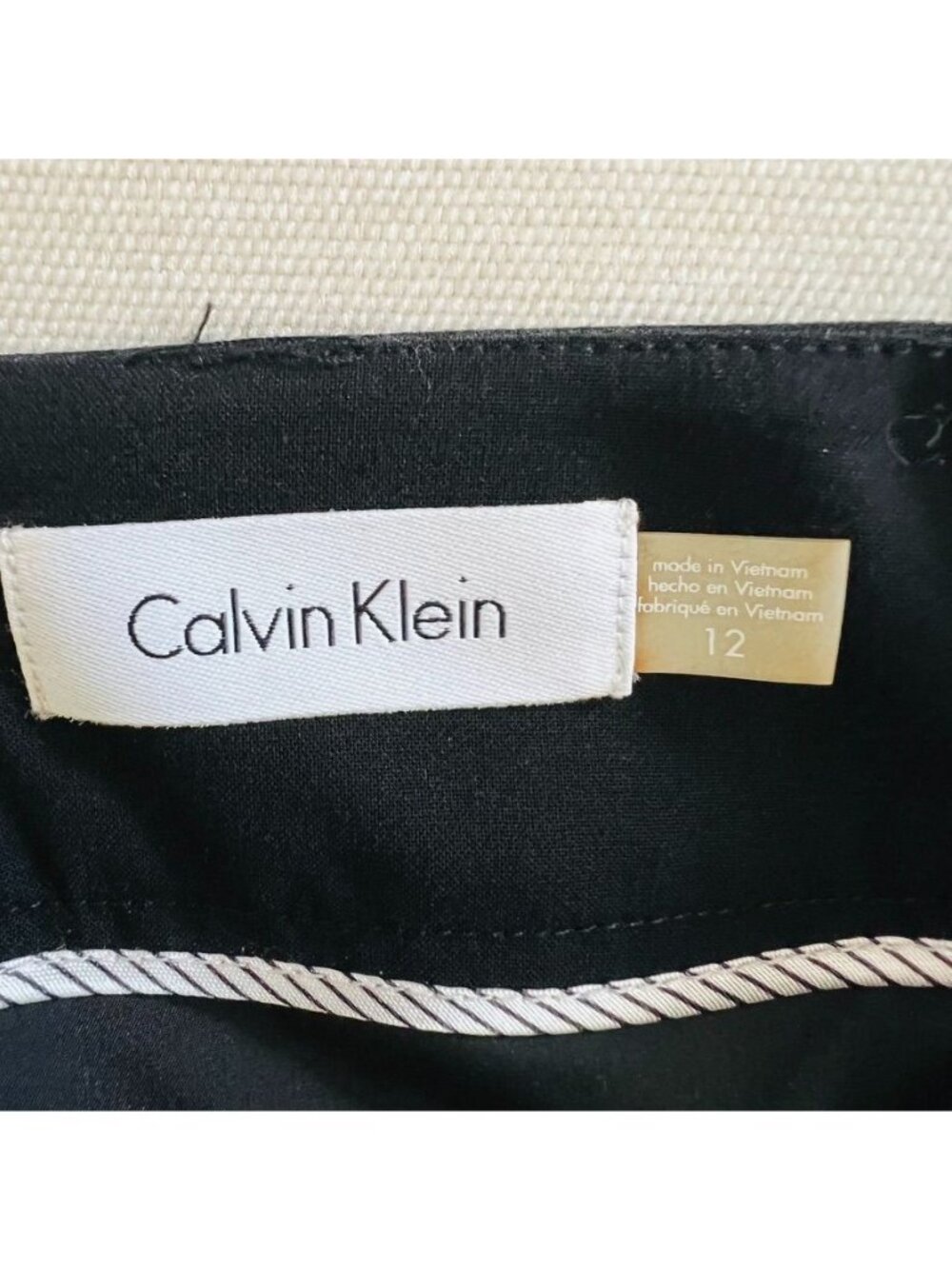 Calvin Klein Women's Sz 12 NWT Black Pencil Skirt Stretch Lined Classic Capsule - Picture 3 of 8